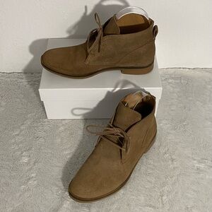 Lucky Brand Garboh Suede Chukka Boots Women’s Size 8M